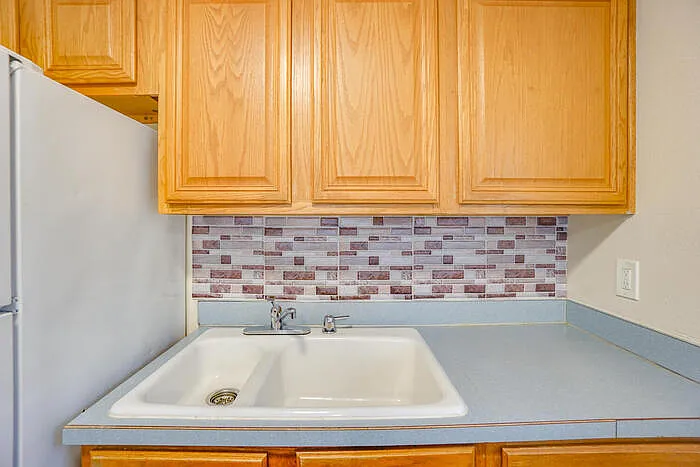 2915 E 33rd St #2915 — Photo 11