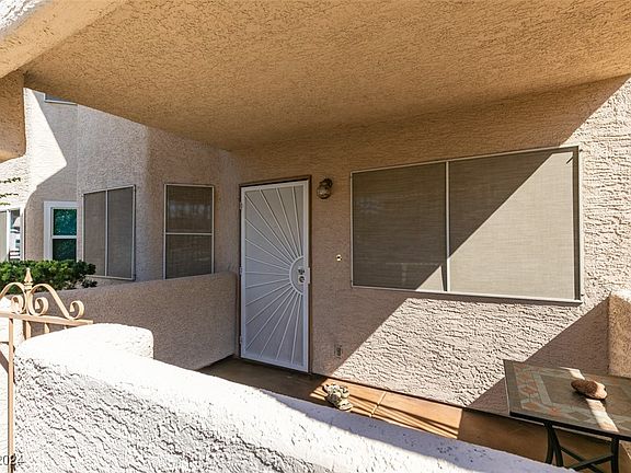 3rd image of 1312 Driscoll Dr Unit 101