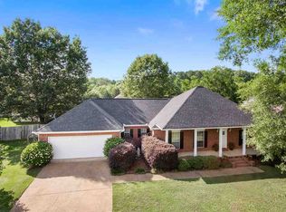 323 White Sand Rd, Florence, MS 39073