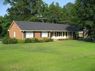 1st image of 107 Fairfield Dr
