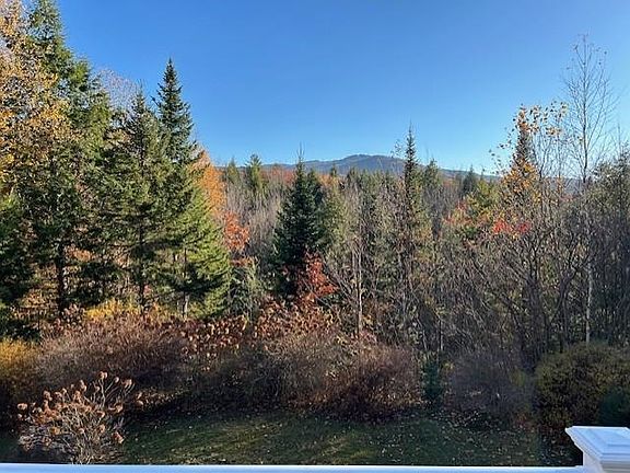 2nd image of 4 Fox Hollow Rd