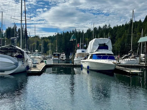 101 Pleasant Harbor Marina #C-21, Brinnon, WA 98320