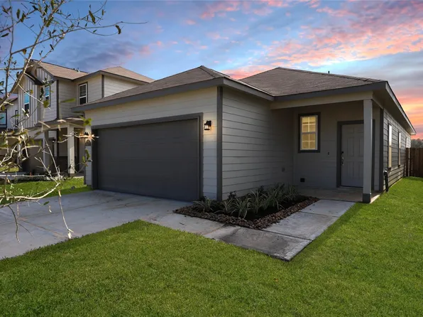 16632 Aurora St, Porter, TX 77365