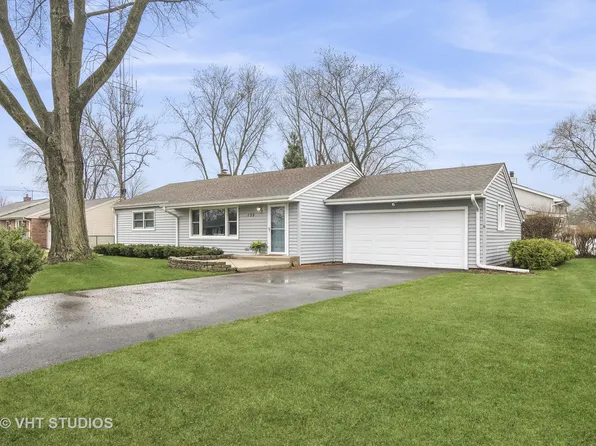 135 Scott Dr, Dundee, IL 60118