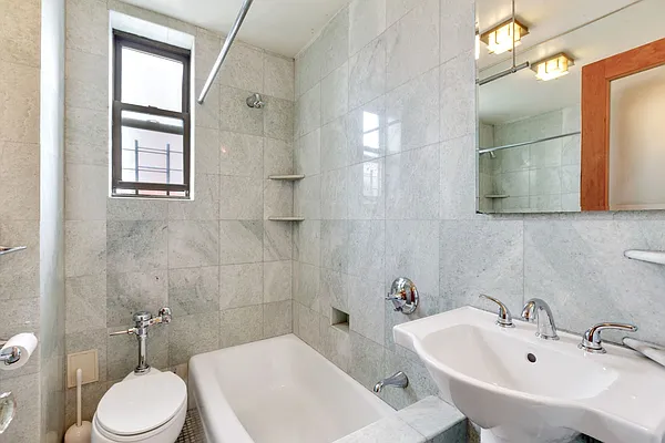 Sold by Keller Williams City Views Realty | media 18