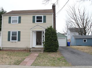 70 Connecticut Ave, Springfield, MA 01104