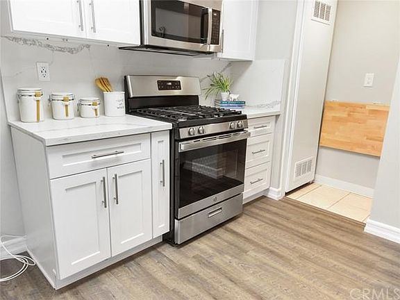 5th image of 1739 E Broadway #1
