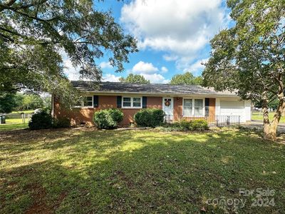 140 E Chamblee Dr, Salisbury, NC, 28147