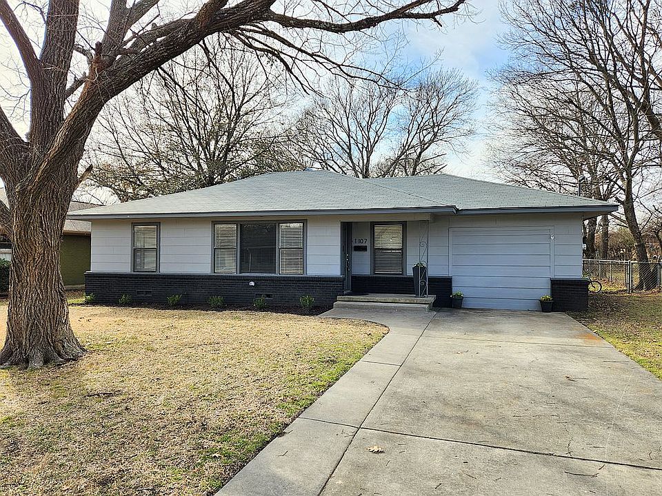 1st image of 1107 Whaley Dr
