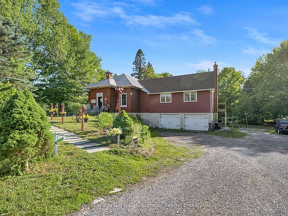 2nd image of 3828 Newtonville Rd