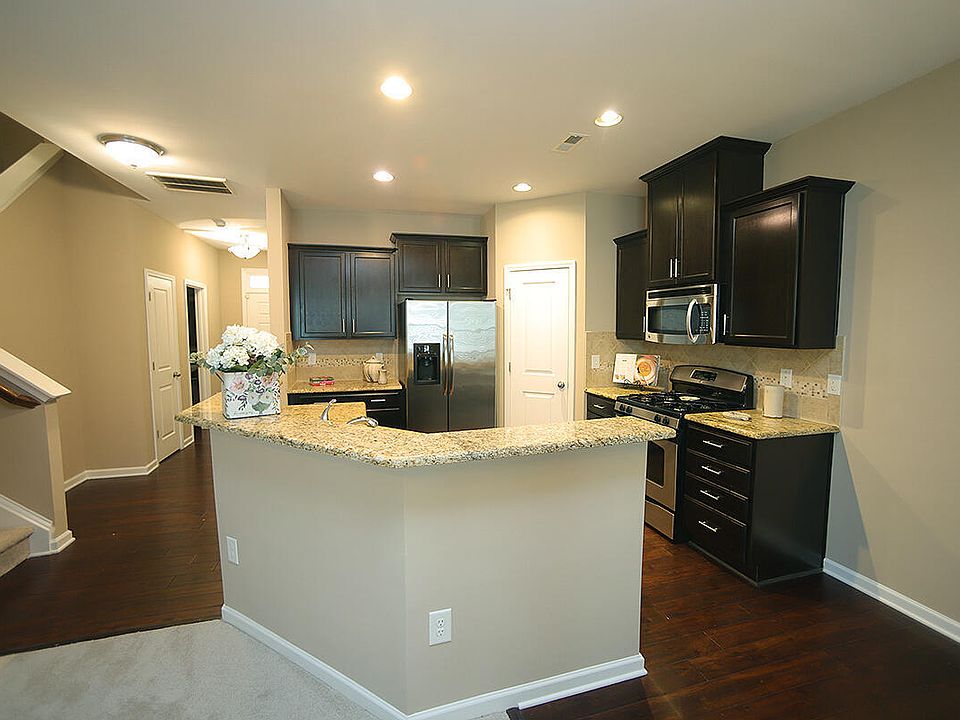 1st image of 1306 Nicklaus Dr