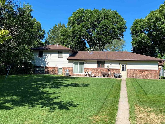 3rd image of 1107 William Ct