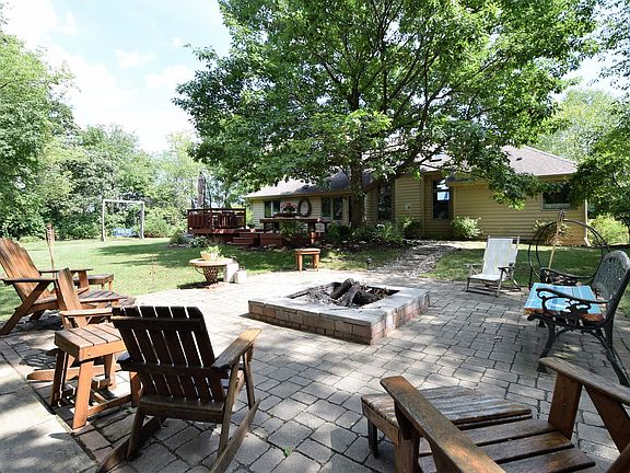 2nd image of 5018 Bayfield Dr