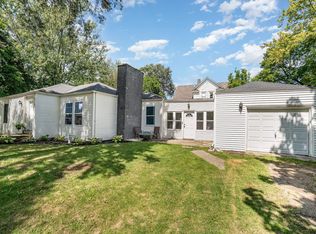 302 W Hall St, Shepherd, MI 48883