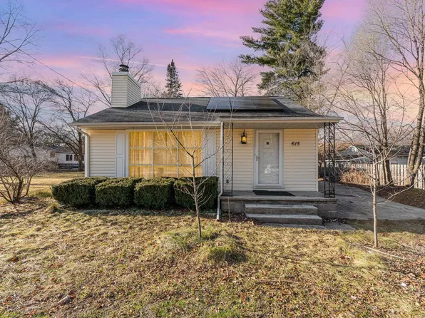 615 Smith Rd, Midland, MI 48640