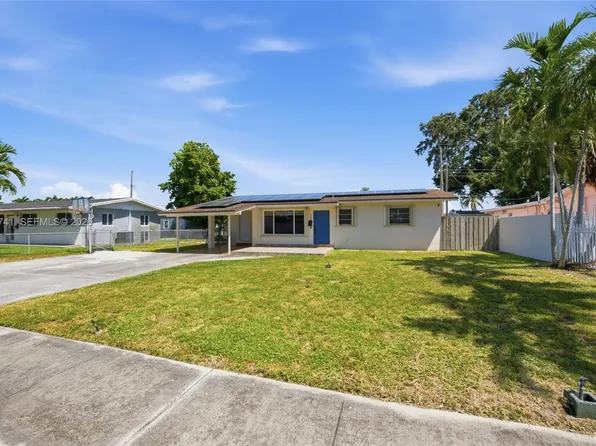 681 W 55th Pl, Hialeah, FL 33012