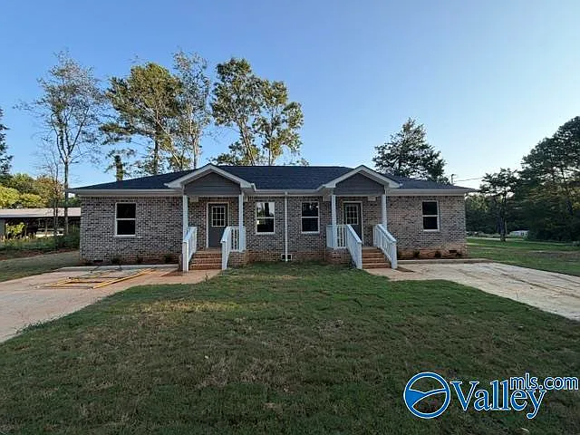 2 bed, 2.0 bath, 900 sqft, $2,200 — Photo 1