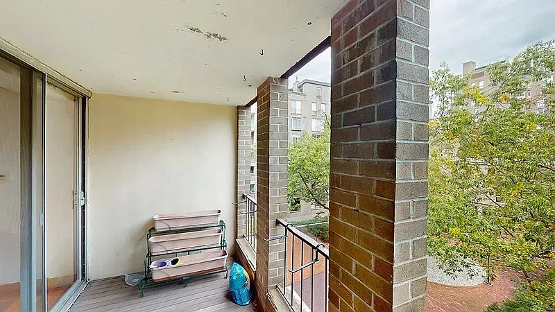 1 bed, 1.0 bath, 870 sqft, $1,716 — Photo 4