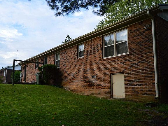 2nd image of 214 Simmental Ln