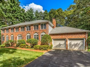 16 Hayden Dr, Foxboro, MA 02035