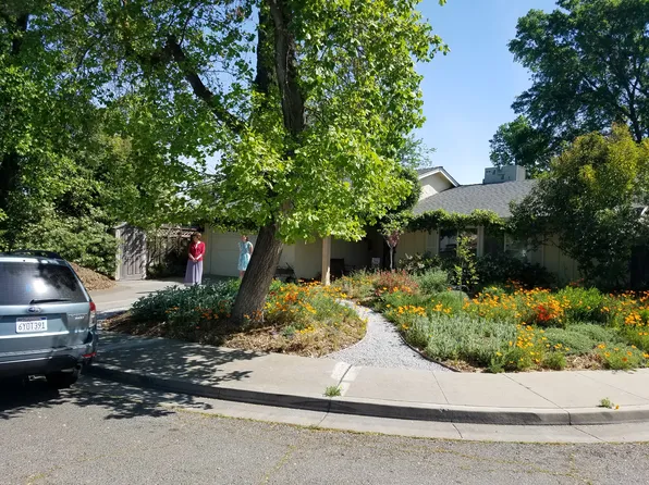 3282 Sutter Ct, Merced, CA 95340