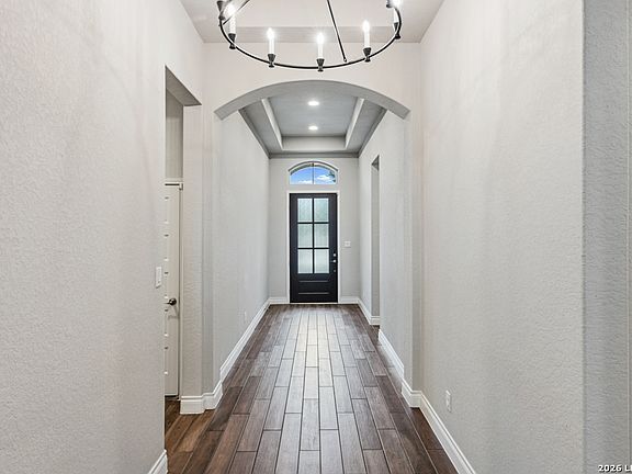 4th image of 1923 Pitcher Bend