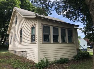 3 Hillcrest Ave, Methuen, MA 01844