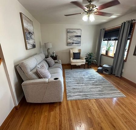 3rd image of 2463 Dorchester Rd