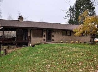 305 Park Hill Rd, Baden, PA 15005