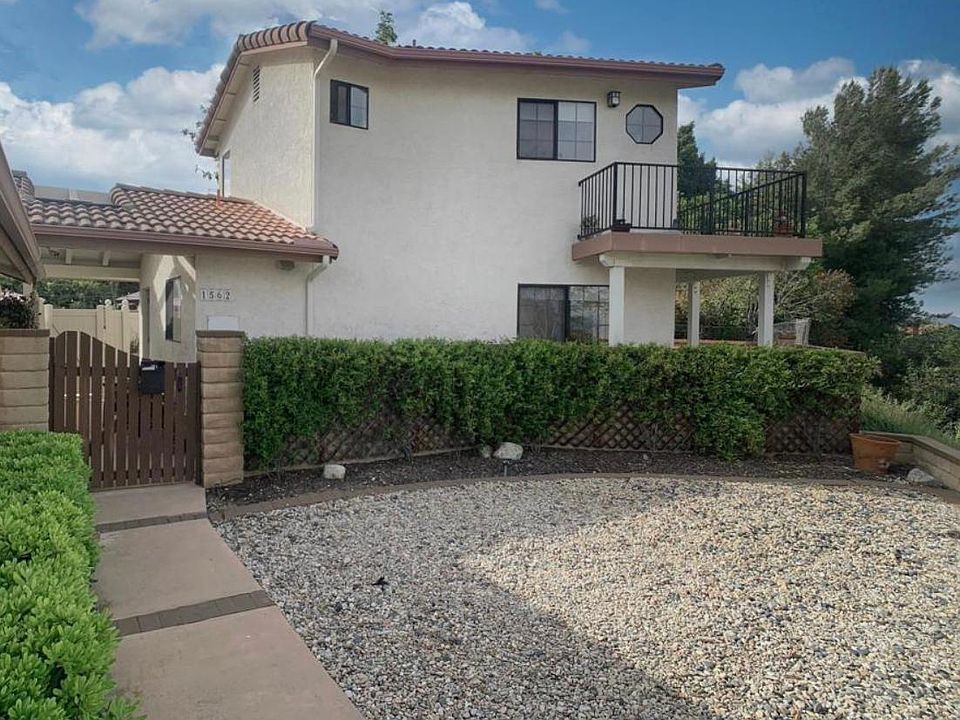 1st image of 1562 Avenida Ladera
