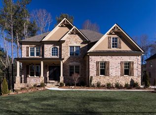 1040 Balmoral Rd, Sandy Springs, GA 30319