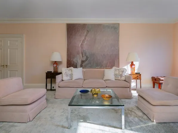 1220 Park Avenue image 2 of 10