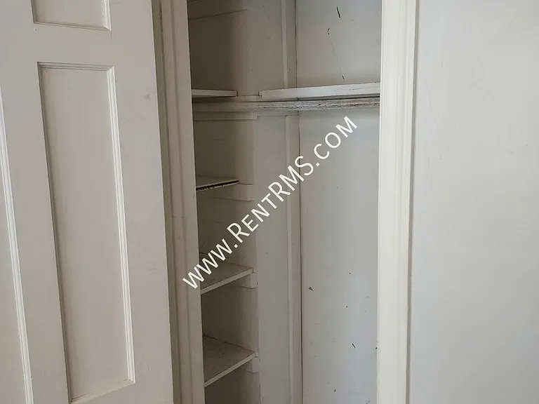 1014 SW Orleans St — Photo 25