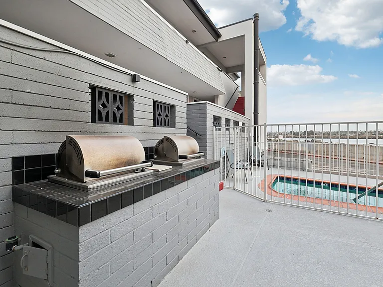 2613 Mission Blvd #8 — Photo 111