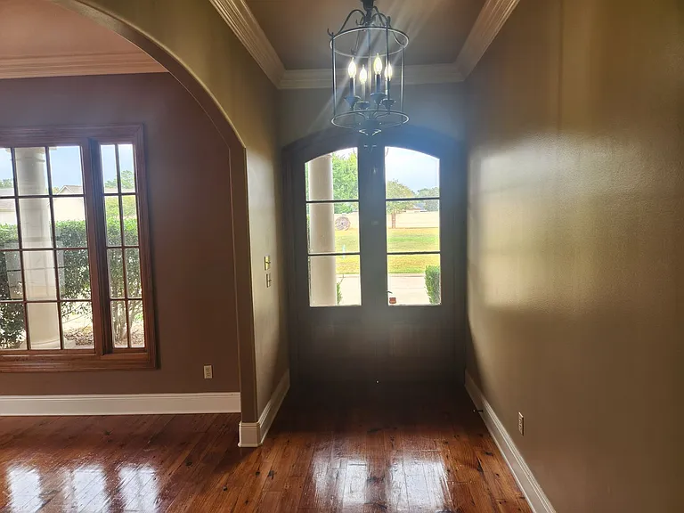5989 Stonegate Dr — Photo 3