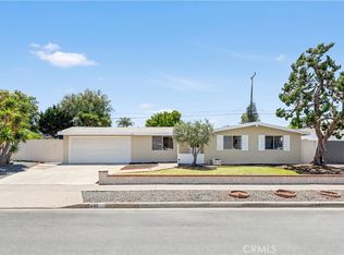 259 Rose Ln, Costa Mesa, CA 92627