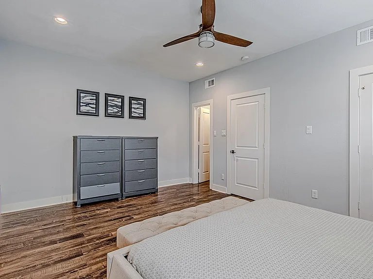 2422 Truxillo St — Photo 15