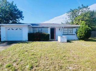 810 Edwards St NE, Palm Bay, FL 32905