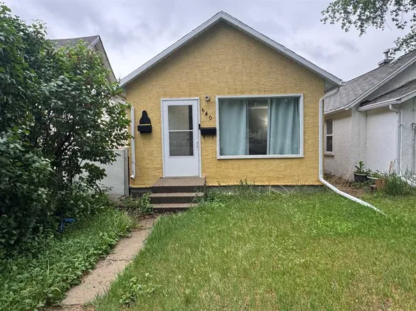 640 E 12th St N, Lethbridge, AB T1H 2H1