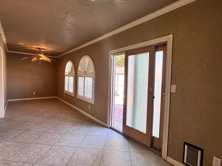 7409 Edgemere Blvd — Photo 20