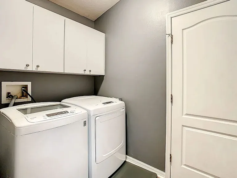 1407 Trail Boss Ln — Photo 15