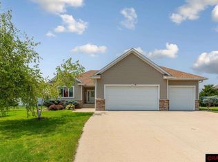 105 Cheetah Ct, Mankato, MN 56001