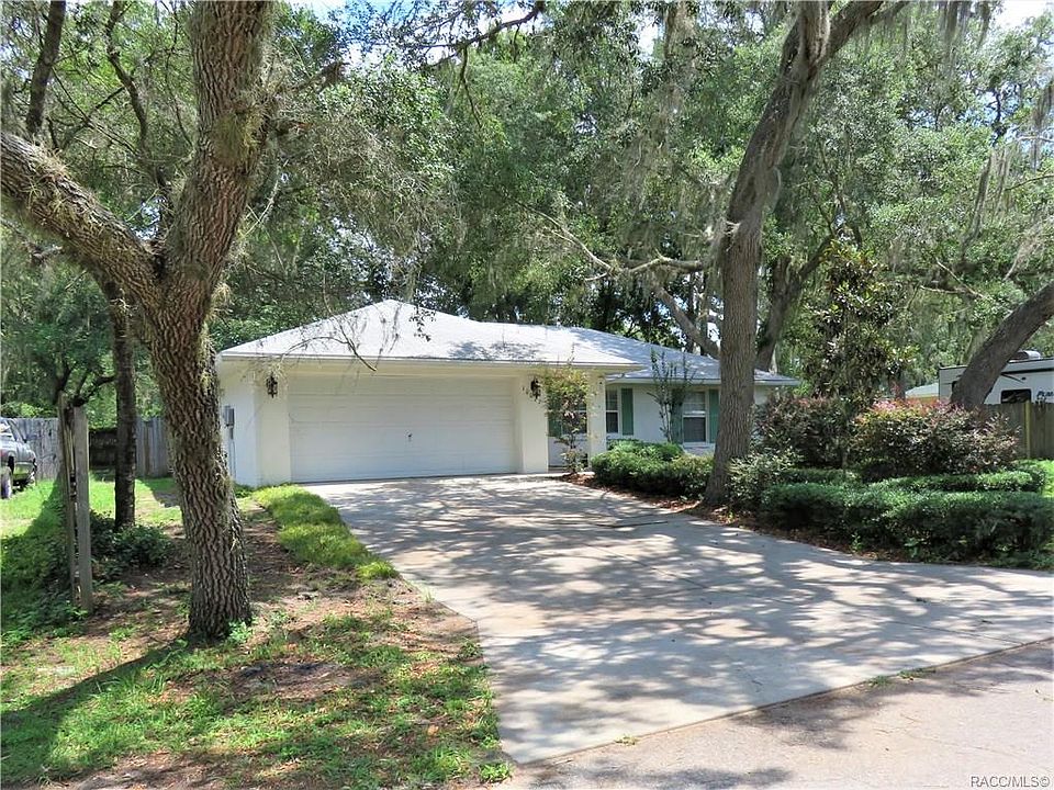 1st image of 10077 E Lake Estates Dr