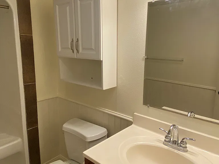 131 N Murat St #A — Photo 12