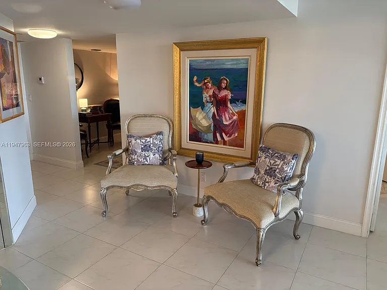 3600 Yacht Club Dr — Photo 4
