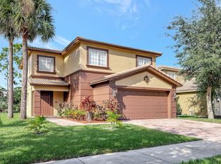 2069 SW Marblehead Way, Port Saint Lucie, FL 34953