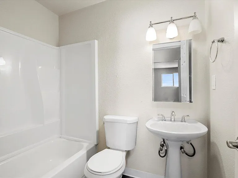5567 S Sherman Cir #202 — Photo 7