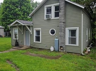 2656 Division Ln, New London, OH 44851