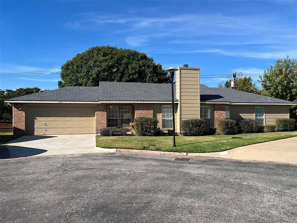 Nice culdesac location with new driveway.