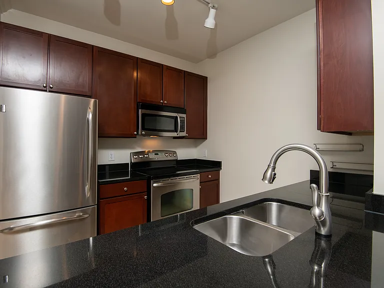 1391 Pennsylvania Ave SE #258 — Photo 15